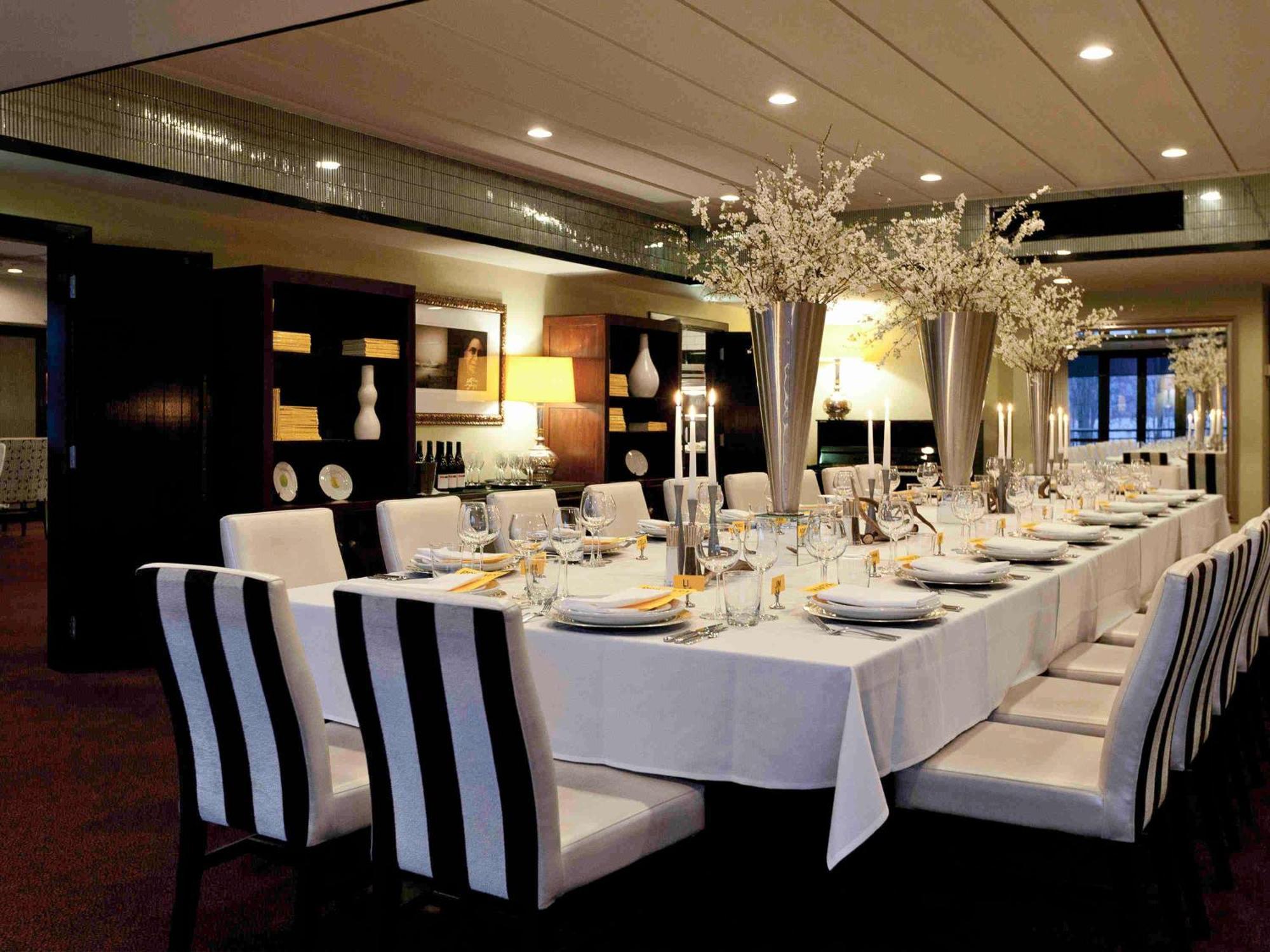 Hotel St Moritz Queenstown - Mgallery By Sofitel Esterno foto The interior of the restaurant
