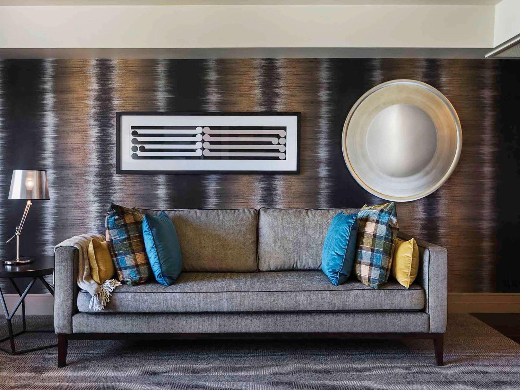 Hotel St Moritz Queenstown - Mgallery By Sofitel Esterno foto A modern sofa